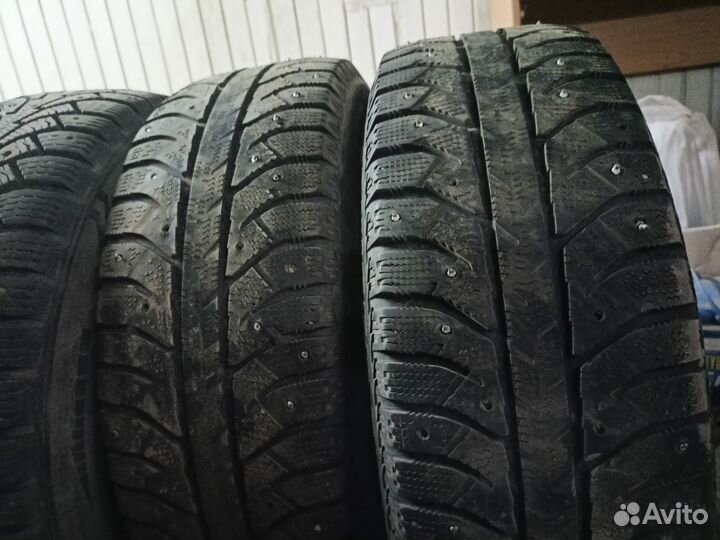 Зимние колёса 185/65/R15