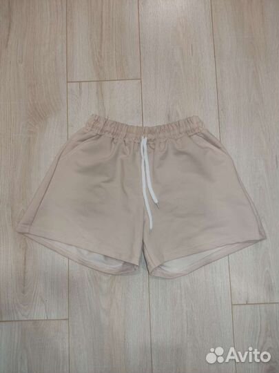 Шорты женские