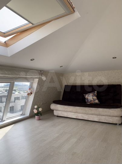 2-к. квартира, 42 м², 7/7 эт.