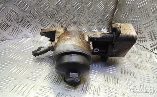 Корпус масляного фильтра бензиновый citroen C5 1