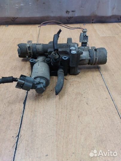 Термостат Opel Zafira B Z16XEP 2007