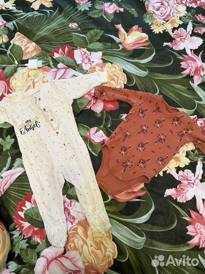 Детские вещи для младенцев