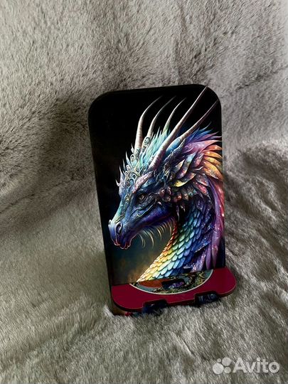 Деревянная подставка для телефона