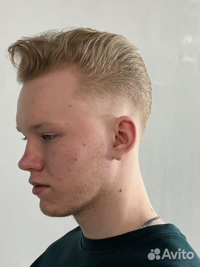 Модель на стрижку