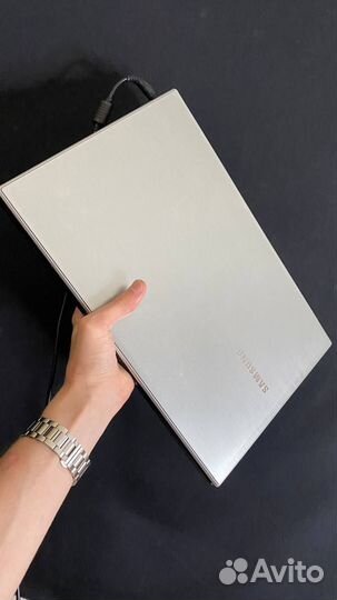 Samsung NP300V5A с i7-2670QM, 12 гб озу, Двойной Г