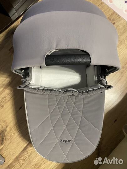 Коляска Cybex Priam III Soho Grey