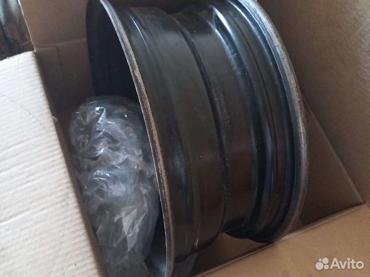 Winter Tact Snow + Ice R16