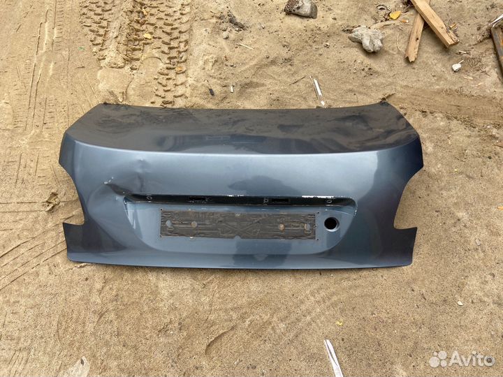 Крышка багажника peugeot 206 под ремонт