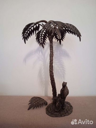 Бронзовая статуэтка