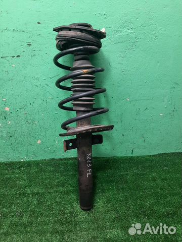 Стойка амортизатора передняя левая Renault Megane