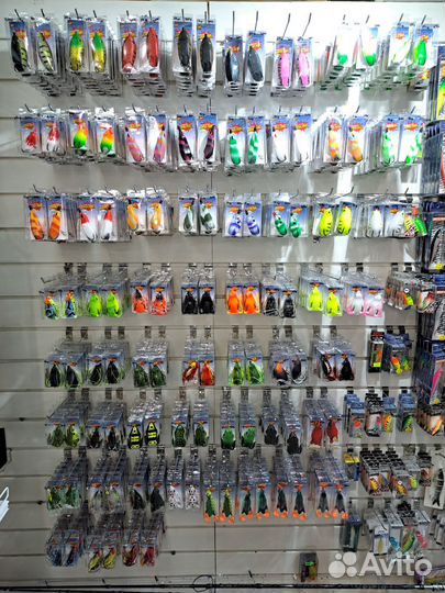 Лягушки на змееголова