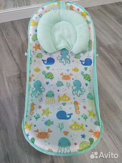 Шезлонг для купания