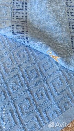 Набор полотенцев 2шт для ванны новые