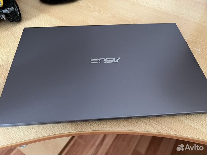 Ноутбук Asus