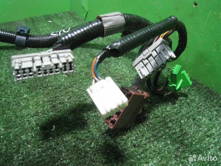 Жгут проводки торпедо Honda FR-V (BE1) 2006