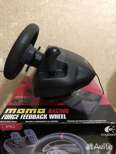 Руль Logitech momo Racing угол поворота 240