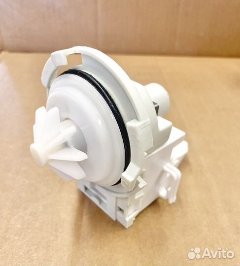 Помпы для посудомоечных машин. Новые. Разные