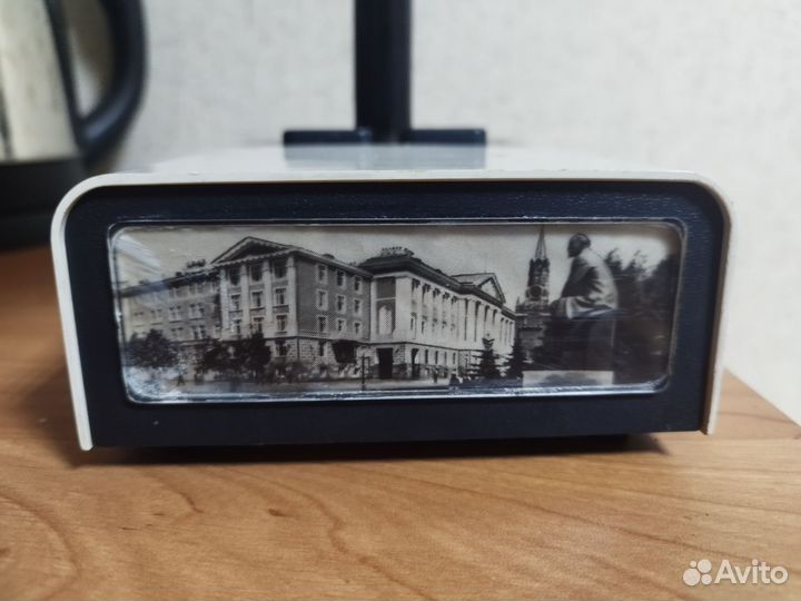 Настольный светильник / лампа 