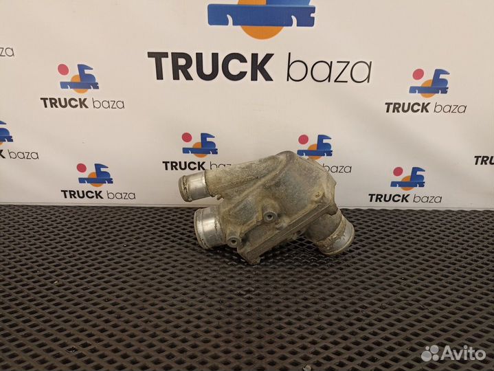 1381494 Корпус термостата