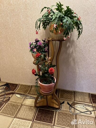Подставка для цветов напольная