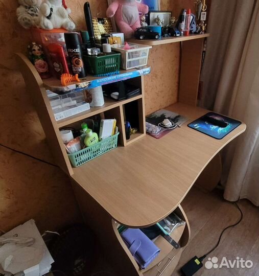 Компьютерный стол