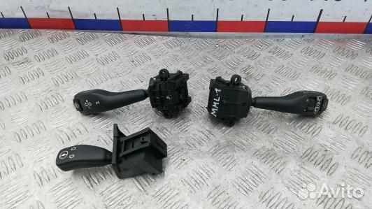 Переключатель поворотов и дворников (стрекоза) BMW