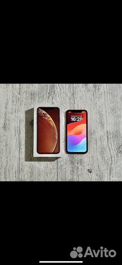 iPhone Xr, 64 ГБ