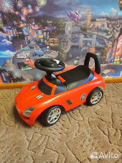 Машинка каталка толокар