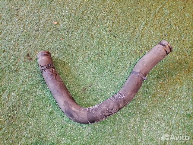 Патрубок охлаждения (радиатора) 1370A137 верхний M