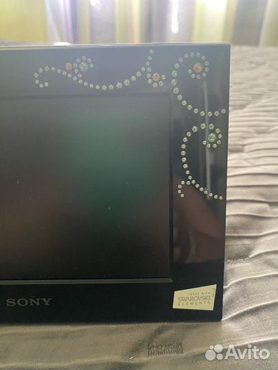 Цифровая фоторамка sony DPF- C700 Swarovski Black