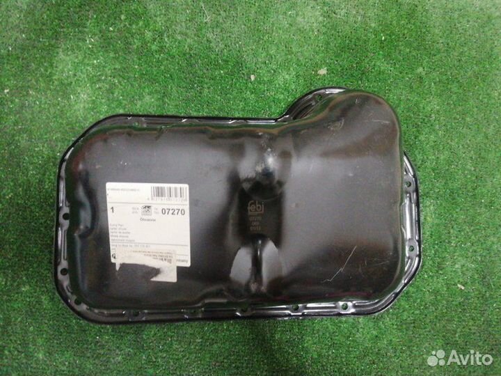 Поддон масляный двигателя Golf Jetta Caddy