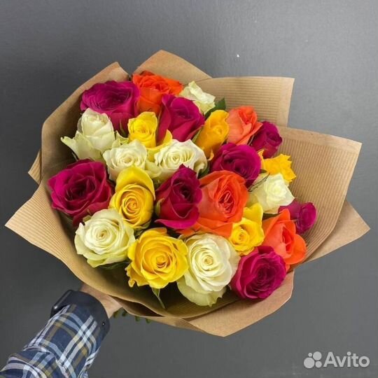 Букет из 25 роз с бесплатной доставкой