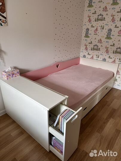 Детская мебель для девочки