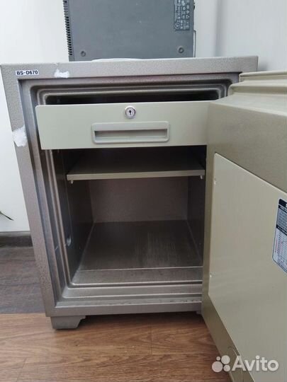 Сейф Topaz огнестойкий