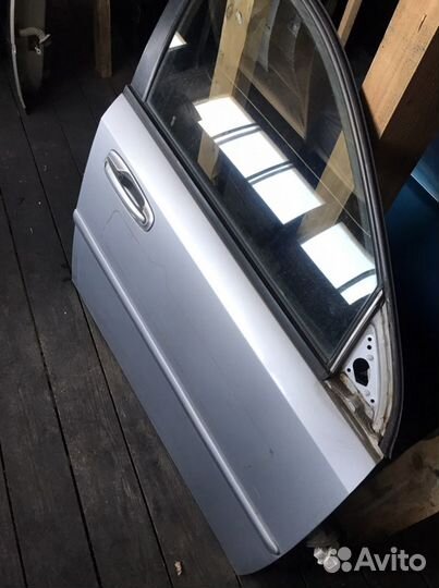 Дверь передняя правая Chevrolet Lacetti
