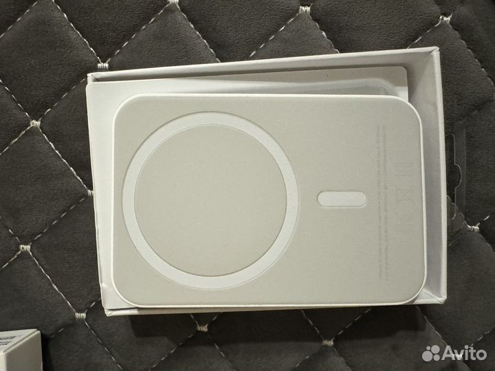 Magsafe battery pack