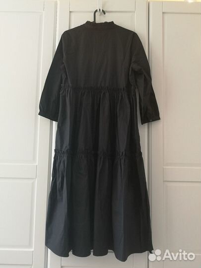 Платье бренда 