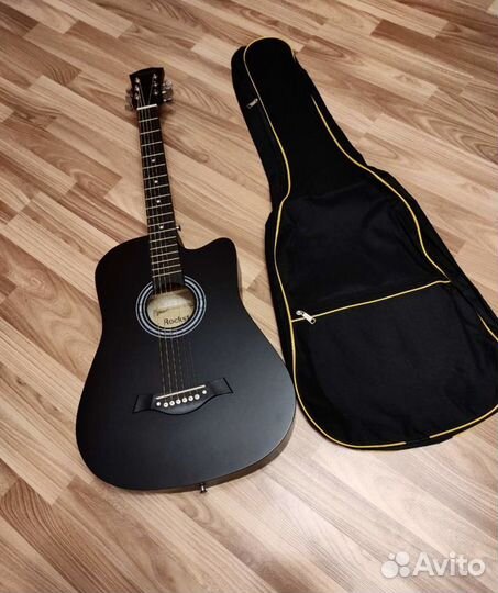 Акустическая гитара Belucci