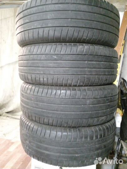 Bridgestone Turanza T005 225/60 R17