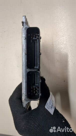 Блок управления двигателем Nissan Pathfinder