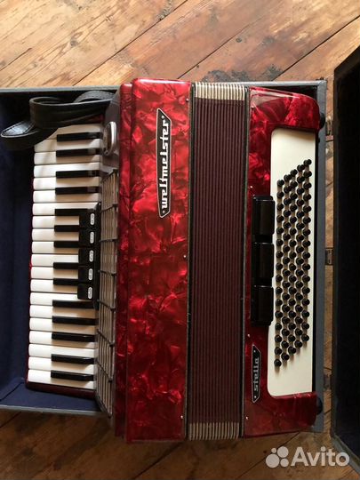 Аккордеон weltmeister stella