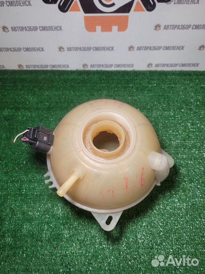 Бачок расширительный Volkswagen Golf Mk4 (1997—200