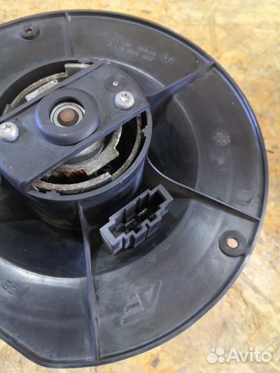 Моторчик отопителя (дополнительный) Ford Galaxy I