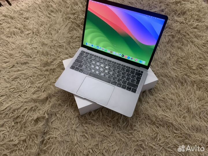 Apple MacBook Air 13 pro Retina 2018