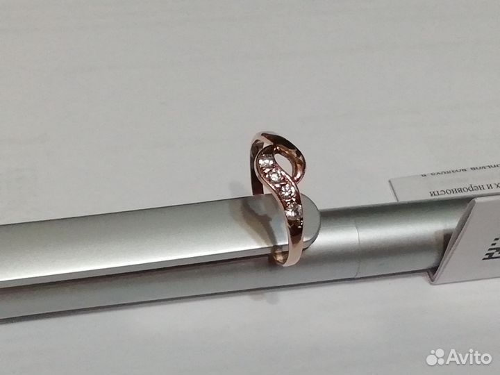 Золотое кольцо женское 585 размер17