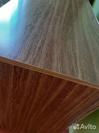 Письменный стол