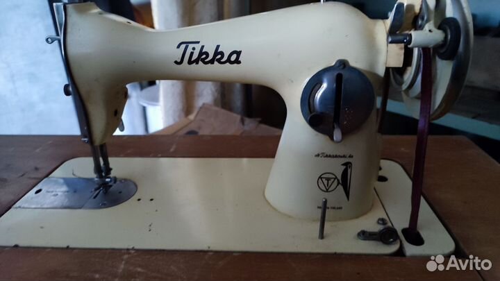 Швейная машинка ножная tikka