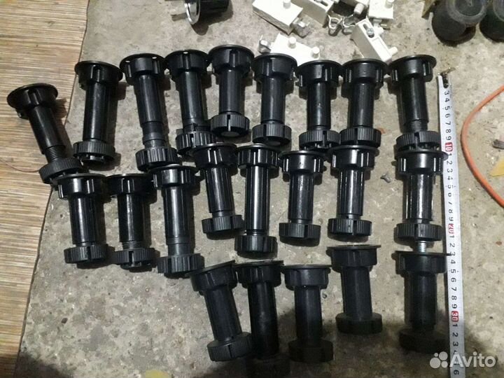 Мебельная фурнитура