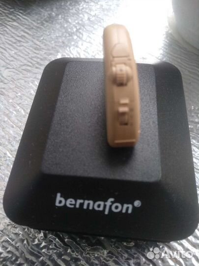 Слуховой аппарат новый