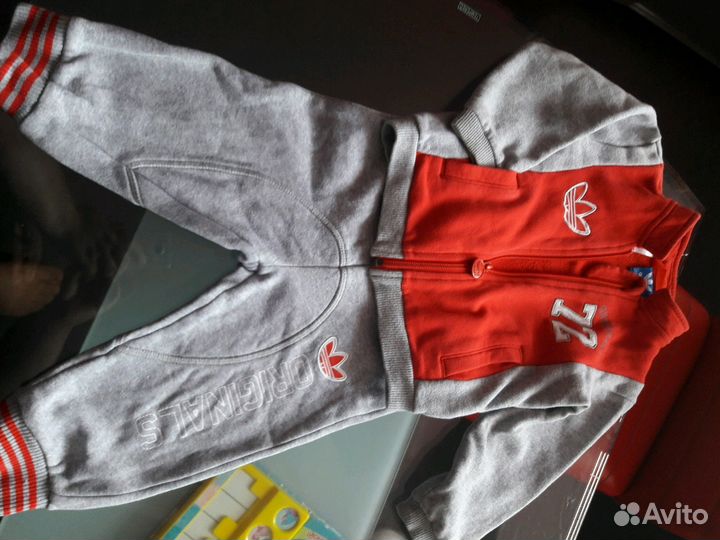 Спортивный костюм adidas 86 см